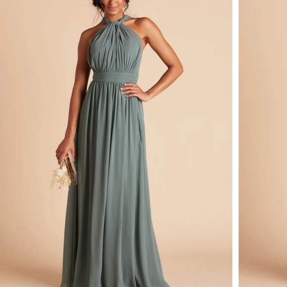 Adjustable Formal Dress - Picture 4 of 5